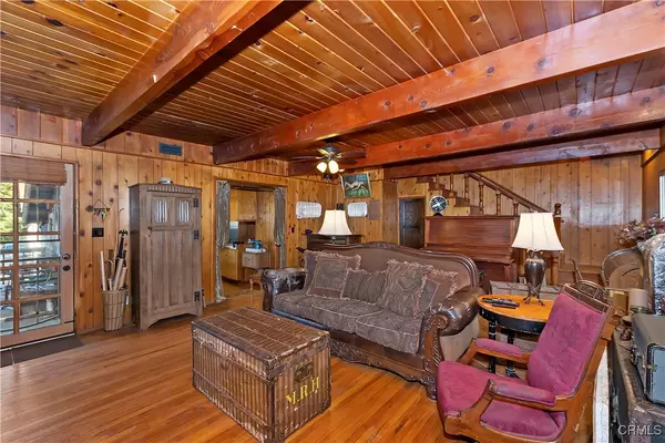 Crestline, CA 92325,207 S State Highway 138