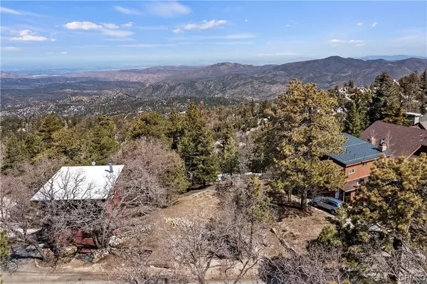 Green Valley Lake, CA 92341,33116 Holcomb Creek DR