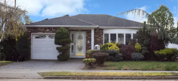 126 Clarke AVE, Staten Island, NY 10306