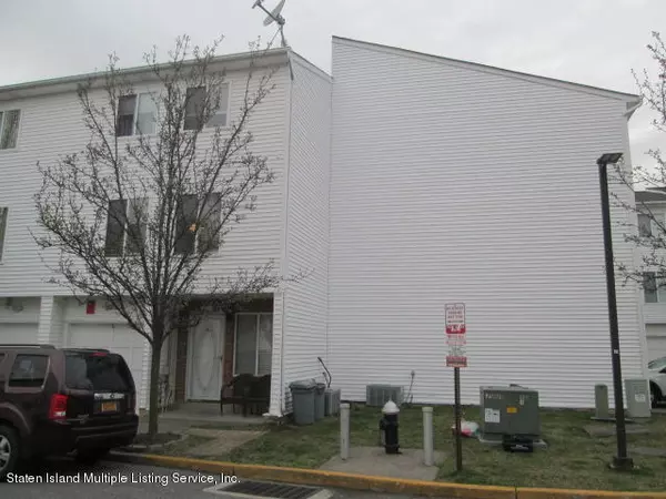 293 Aspen Knolls WAY, Staten Island, NY 10312