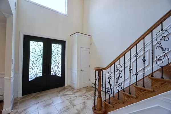 Staten Island, NY 10308,157 David ST