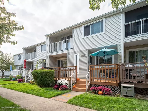 Staten Island, NY 10314,442-2 Caswell AVE #2