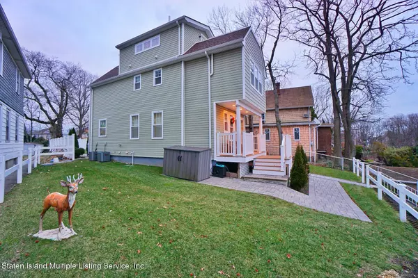 Staten Island, NY 10308,21 Ramble RD