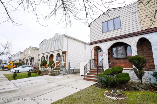 Staten Island, NY 10306,410 Montreal AVE