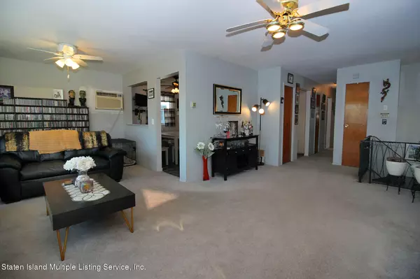 Staten Island, NY 10308,79 Genesee AVE