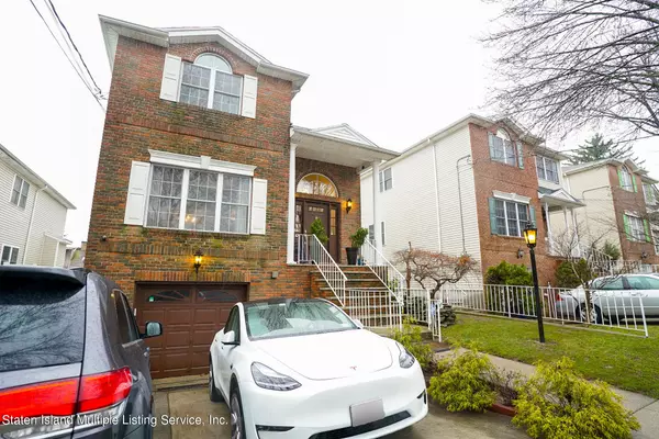 Staten Island, NY 10307,248 Brehaut AVE