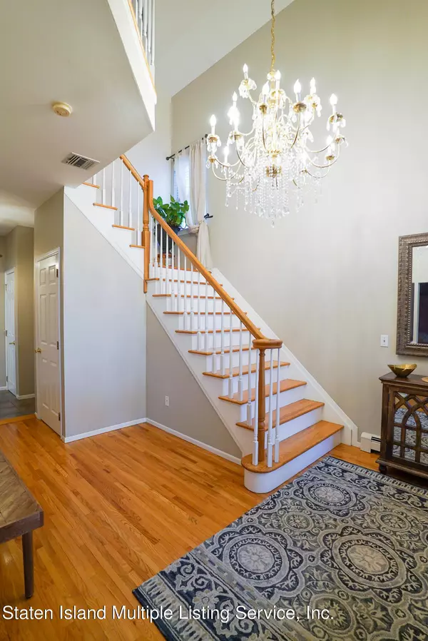 Staten Island, NY 10307,248 Brehaut AVE