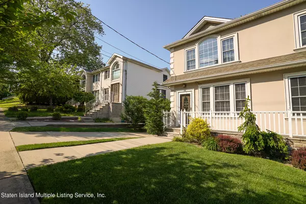 Staten Island, NY 10306,197 Justin AVE