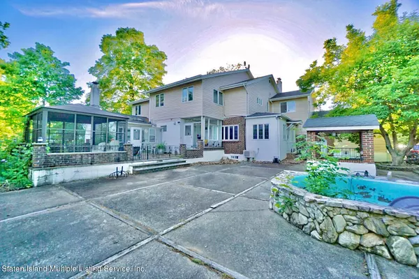 150 Passaic AVE, Out Of Area, NJ 07068