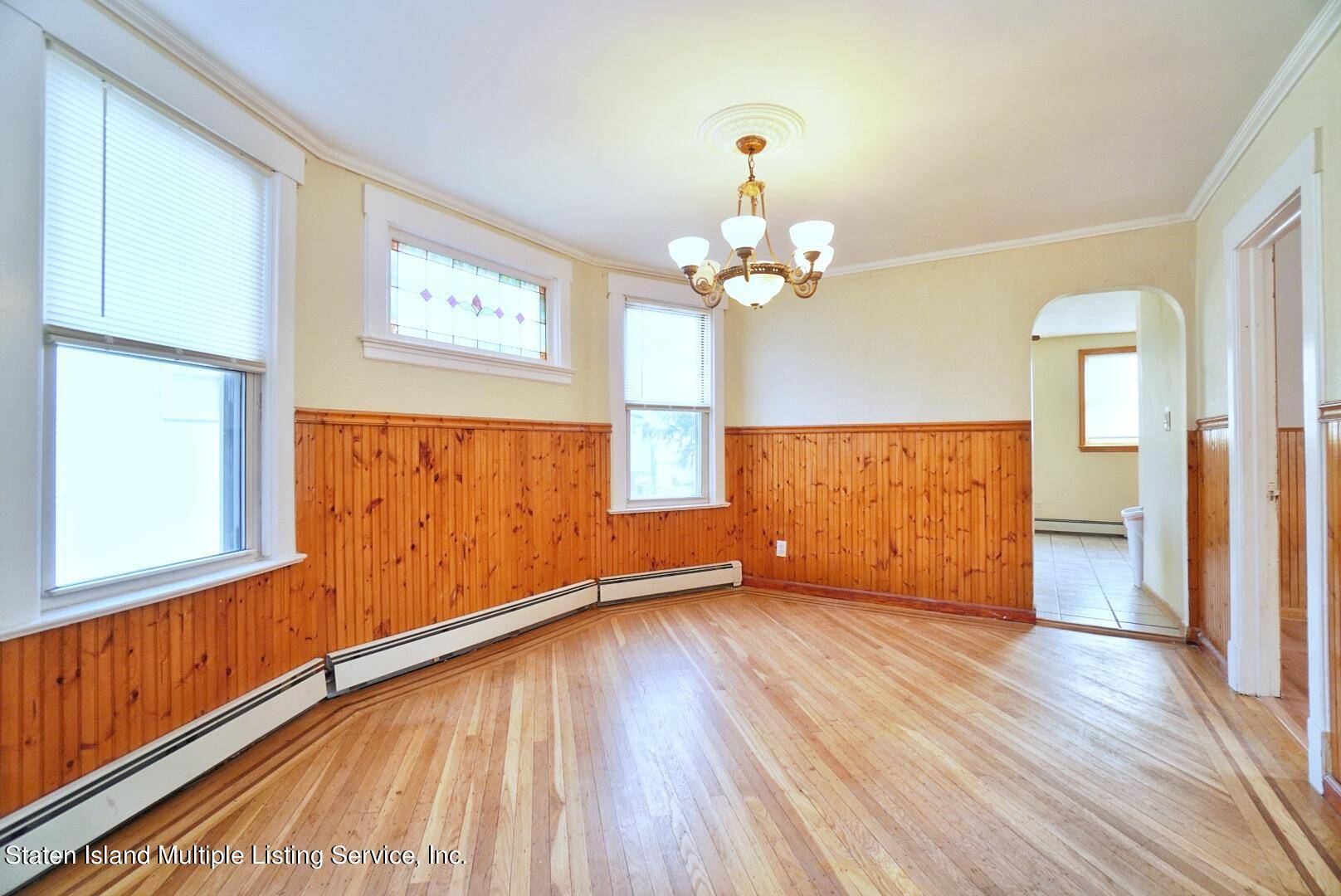 Staten Island, NY 10302,106 Hatfield PL