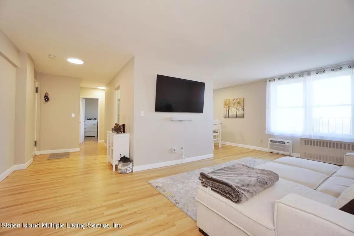 Staten Island, NY 10301,36 Hamilton AVE #6h