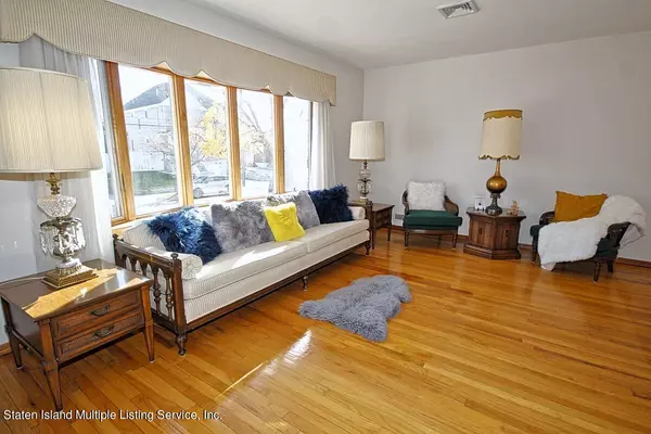 Staten Island, NY 10306,207 Wolverine ST