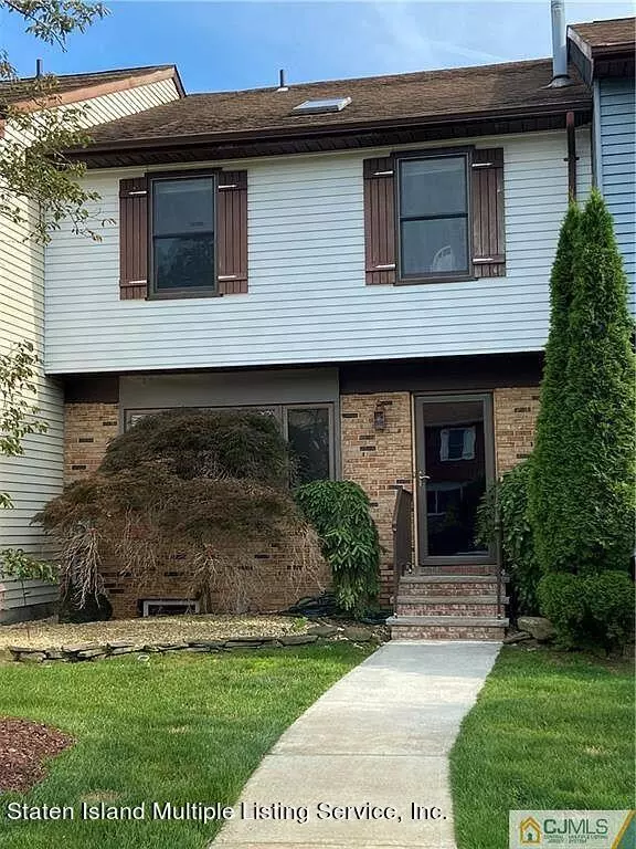 83 Corona CT, Old Bridge, NJ 08857