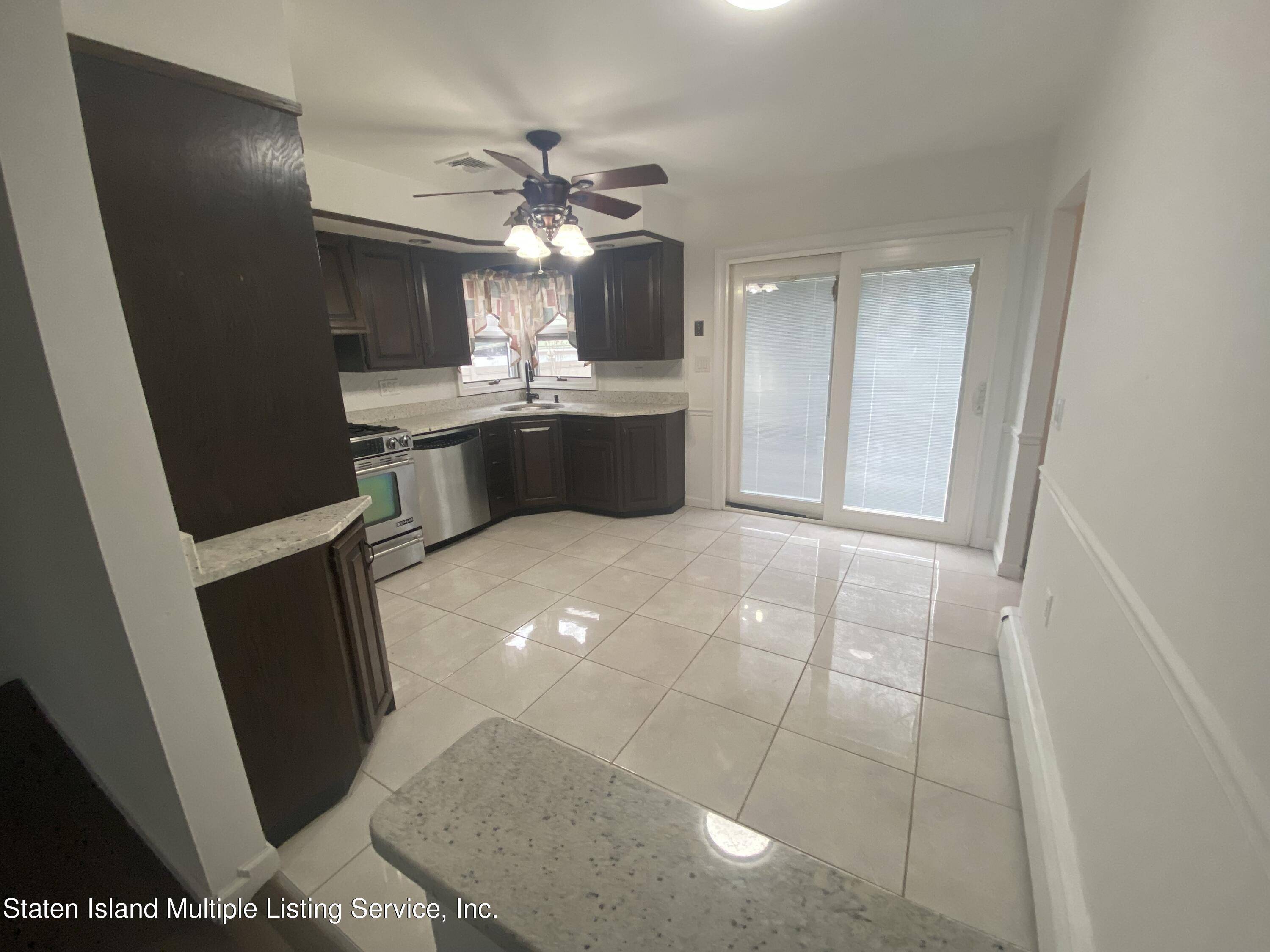 Staten Island, NY 10302,48 Collfield AVE