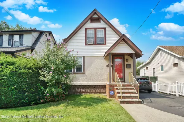 Staten Island, NY 10312,112 Ridgewood AVE