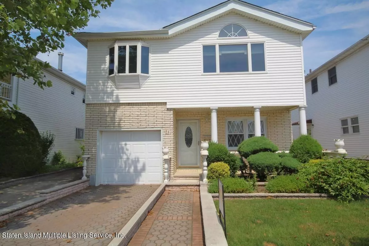 Staten Island, NY 10314,24 Rockne ST