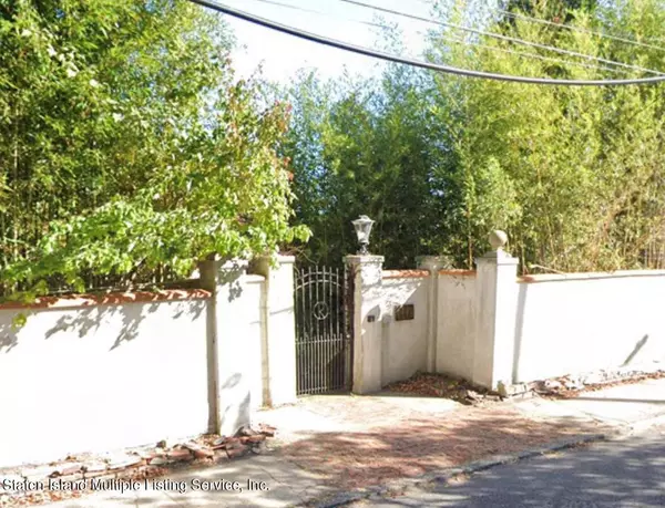 Staten Island, NY 10301,225 Howard AVE