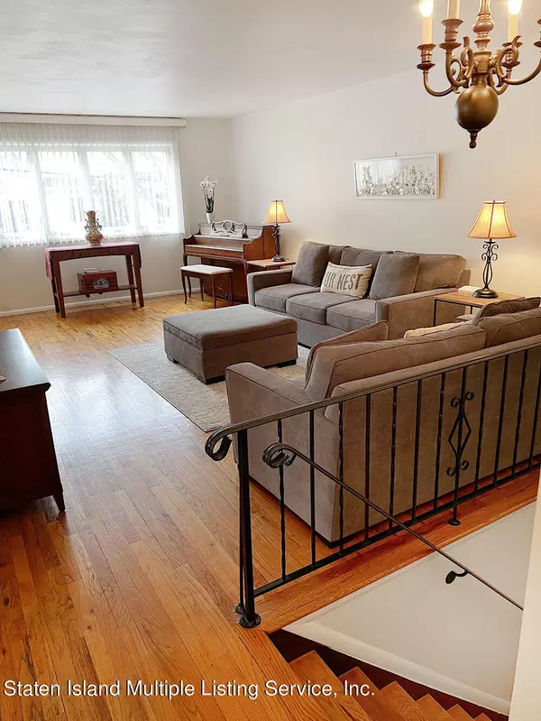 Staten Island, NY 10306,94 8th ST