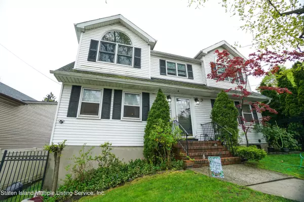 Staten Island, NY 10301,92 Walters AVE