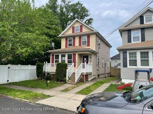 Staten Island, NY 10302,196 Lexington Avenue