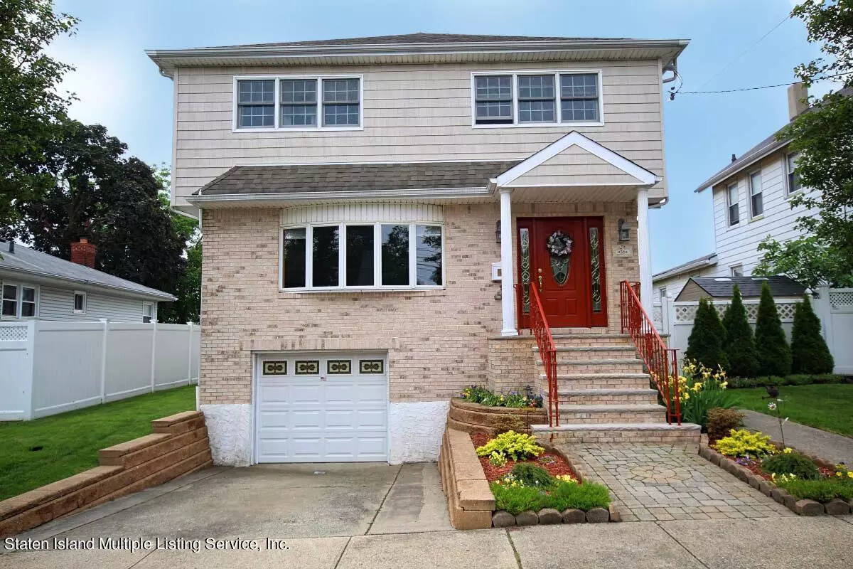 Staten Island, NY 10314,56 Roswell AVE