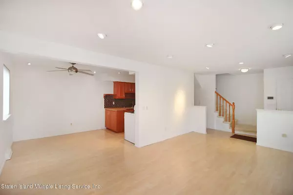 Staten Island, NY 10314,448 Caswell AVE #1