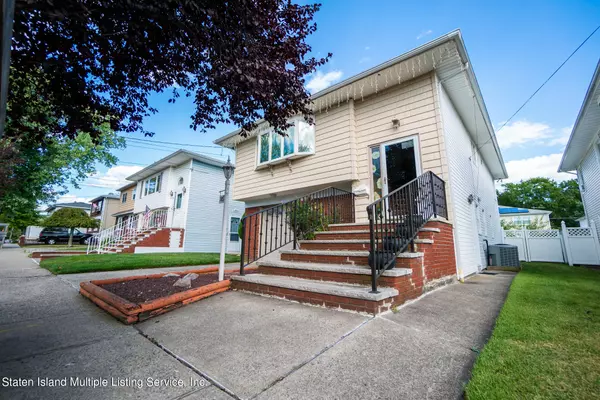 186 Greencroft AVE, Staten Island, NY 10308