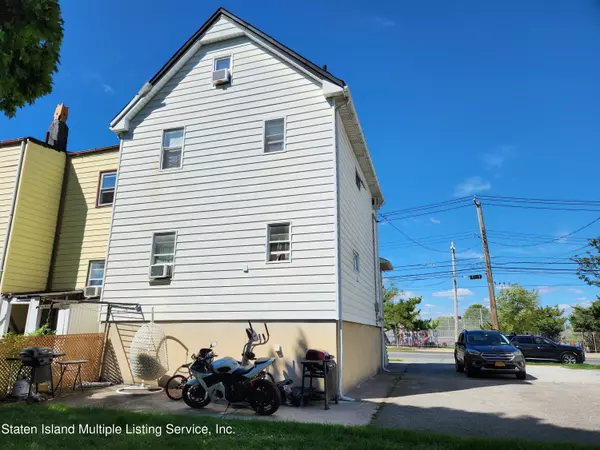 Staten Island, NY 10305,178 Hylan BLVD