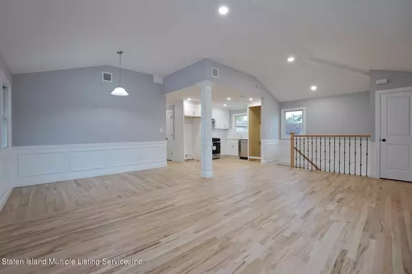 Staten Island, NY 10306,123 Hooper AVE