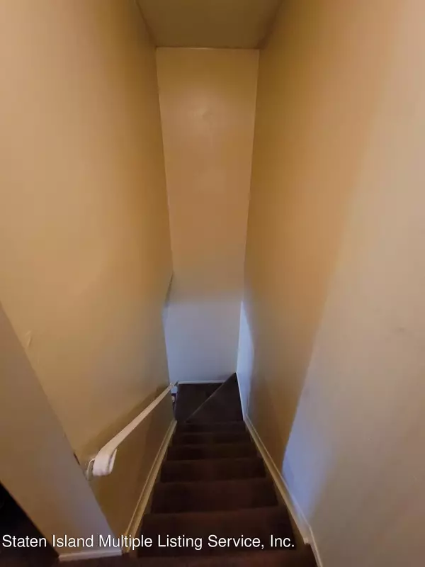 Staten Island, NY 10303,302 Andros AVE