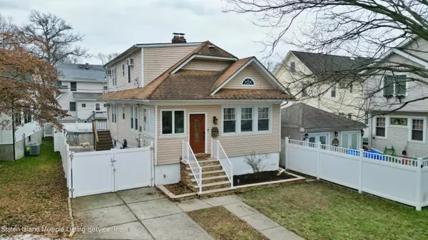 150 North AVE, Staten Island, NY 10314