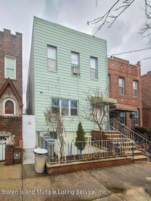 32-30 46th ST, Queens, NY 11103
