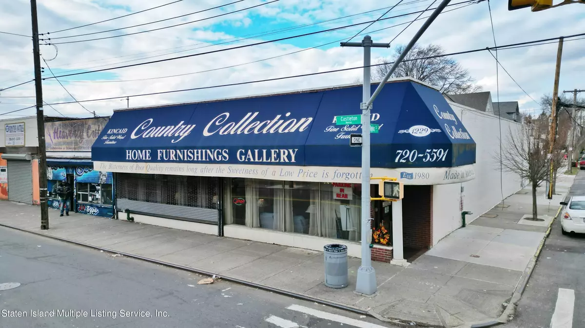 Staten Island, NY 10310,1229 Castleton AVE