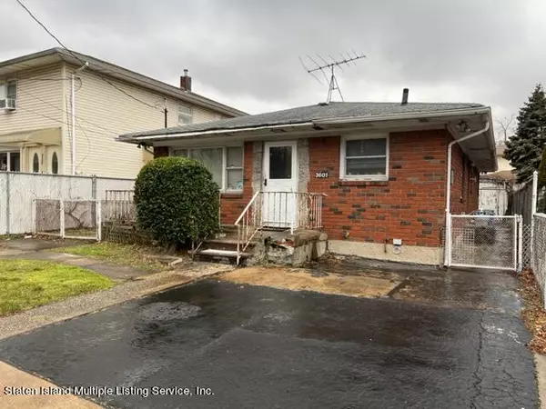 3601 Hylan BLVD, Staten Island, NY 10308