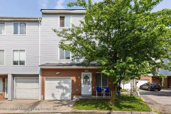 723 Ilyssa WAY, Staten Island, NY 10312