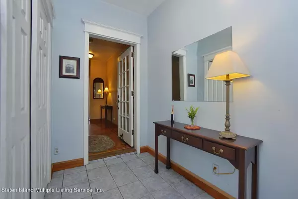 Staten Island, NY 10306,90 10th ST