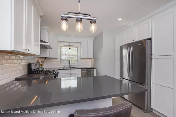 Staten Island, NY 10314,305 Clinton B Fiske AVE