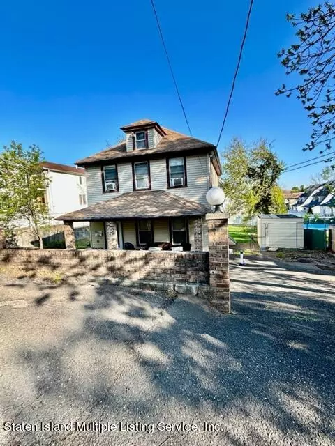 Staten Island, NY 10308,77 Woodland AVE