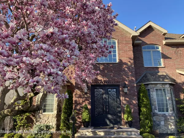 Staten Island, NY 10314,137 Lander AVE