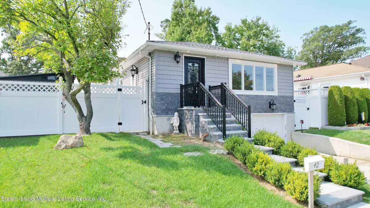 Staten Island, NY 10306,42 W Cedarview AVE