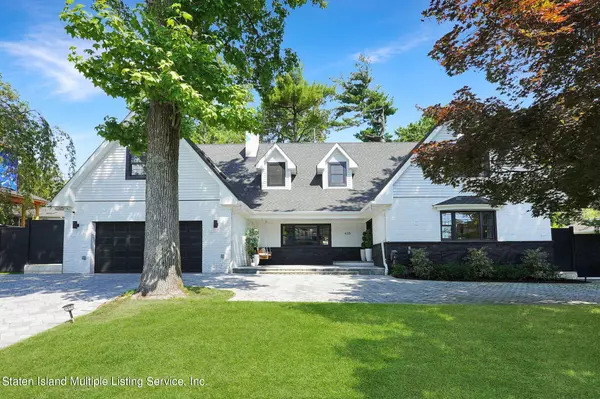 435 Wooddale AVE, Staten Island, NY 10301