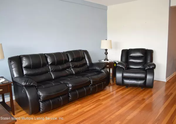 Staten Island, NY 10306,145 Lincoln AVE ##5e