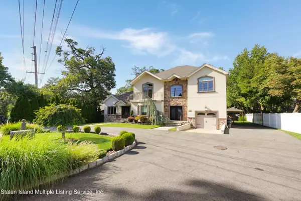 Staten Island, NY 10309,143 Clay Pit RD