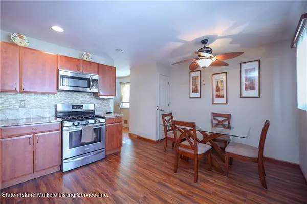 Staten Island, NY 10314,15 Denker PL