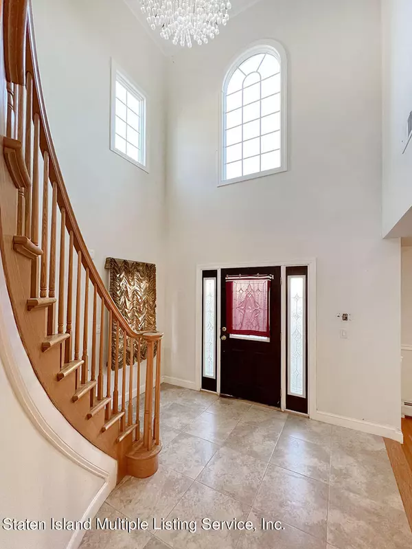 Staten Island, NY 10309,52 Indale AVE