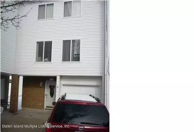 Staten Island, NY 10312,41 Jamie LN