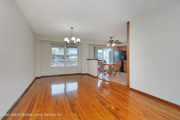 Staten Island, NY 10305,416 Burgher AVE