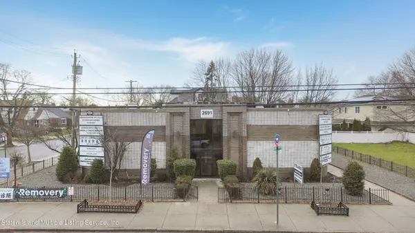 Staten Island, NY 10306,2691 Hylan BLVD #B