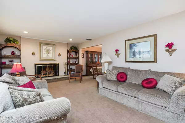 Staten Island, NY 10306,3144 Morley AVE