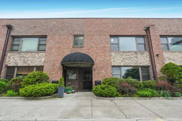 42 Bay Street LNDG #Q2d, Staten Island, NY 10301